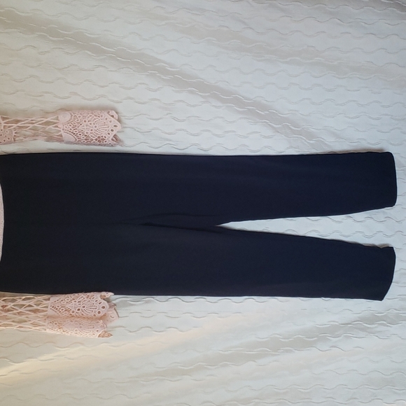 Stunning Soieblu Navy Pink Crochet Jumpsuit Small Size - Picture 3 of 9